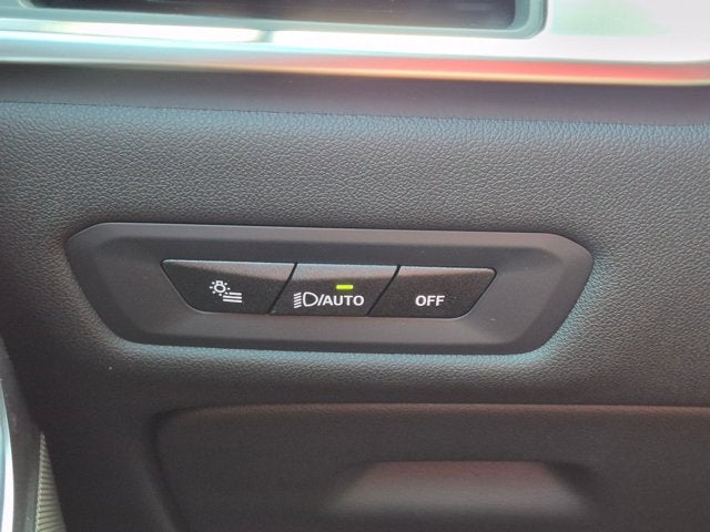 2027 BMW X6 xDrive40i