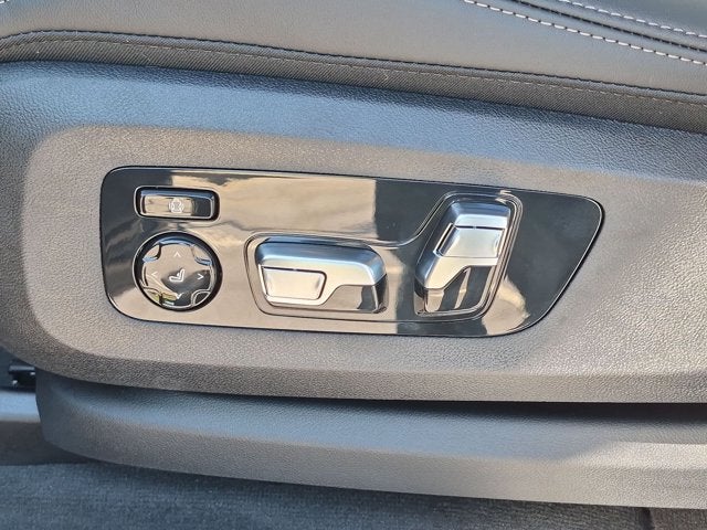 2027 BMW X6 xDrive40i