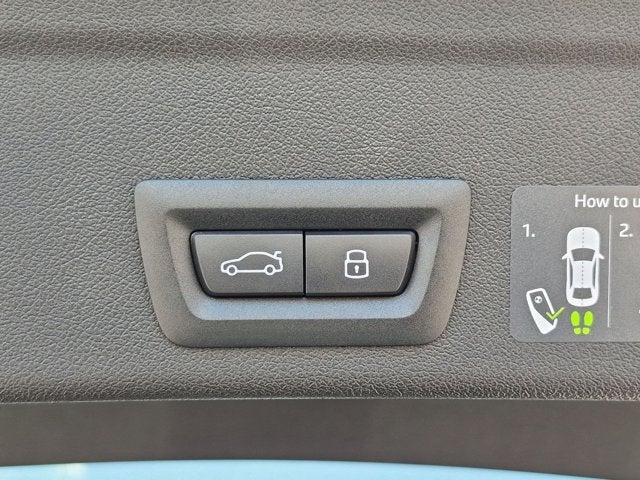 2027 BMW X6 xDrive40i