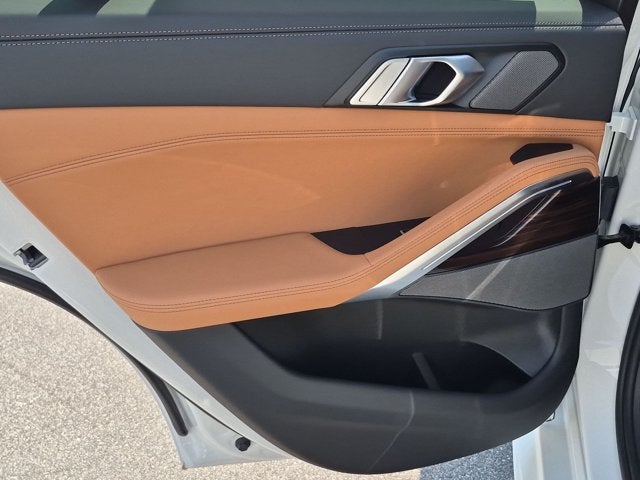 2027 BMW X6 xDrive40i