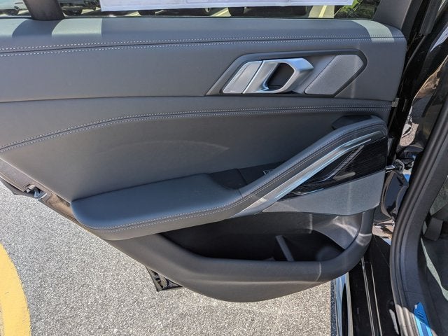 2027 BMW X6 xDrive40i