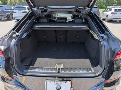 2027 BMW X6 xDrive40i