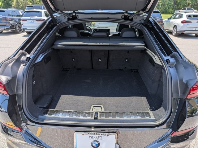 2027 BMW X6 xDrive40i