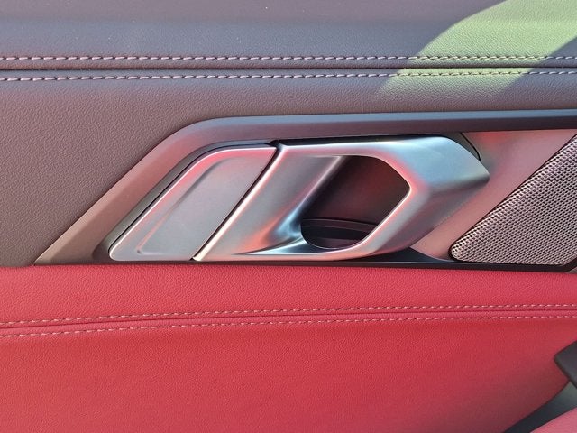 2027 BMW X6 xDrive40i