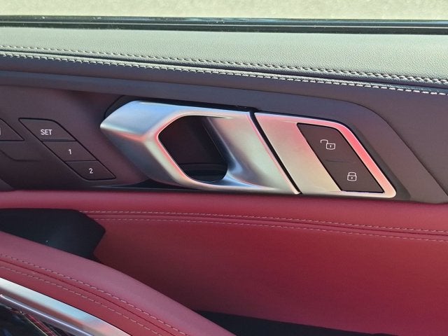 2027 BMW X6 xDrive40i