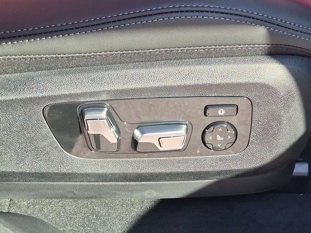 2027 BMW X6 xDrive40i
