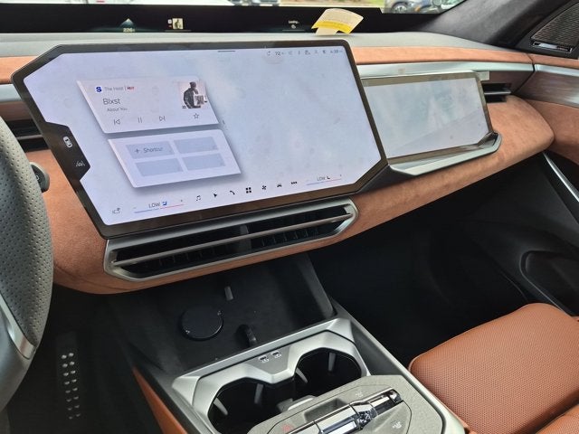 2027 BMW X5 40 xDrive