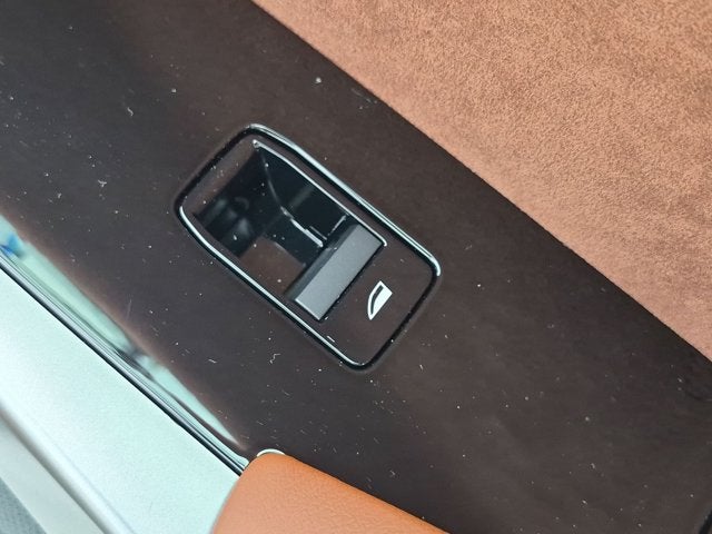 2027 BMW X5 40 xDrive