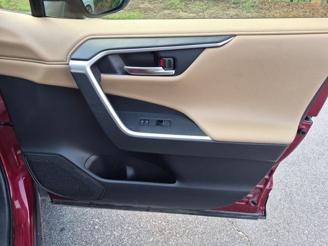 2025 Toyota RAV4 Hybrid Limited