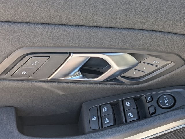 2026 BMW 3 Series 330i