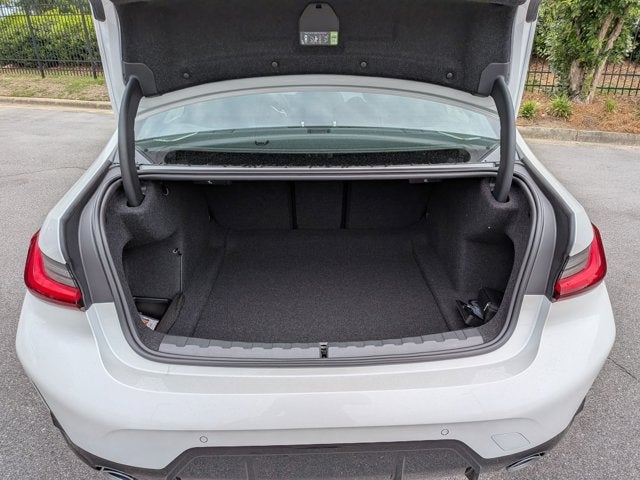 2026 BMW 3 Series 330i