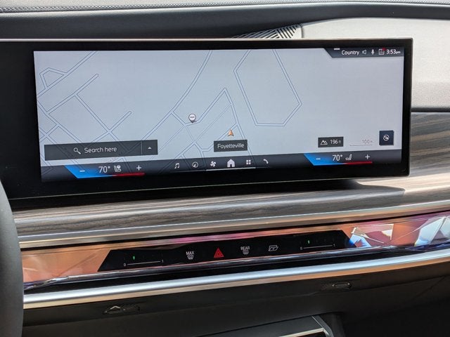 2023 BMW 7 Series 740i