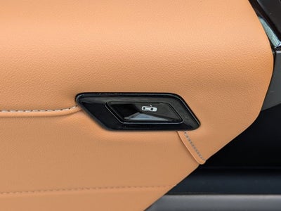 2023 BMW 7 Series 740i