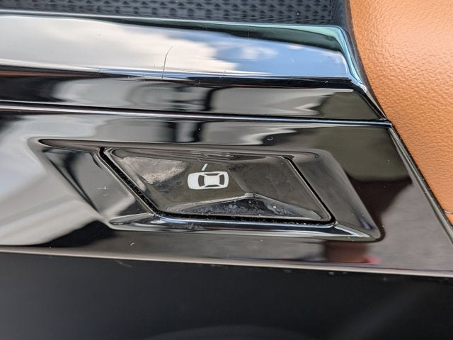 2023 BMW 7 Series 740i