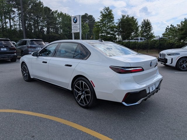 2023 BMW 7 Series 740i