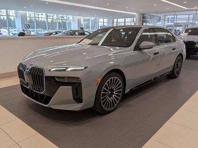 2026 BMW 7 Series 740i xDrive