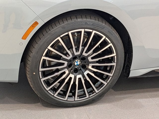 2026 BMW 7 Series 740i xDrive