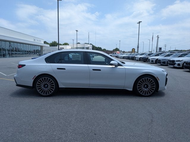 2026 BMW 7 Series 740i xDrive