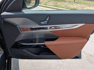 2026 BMW 7 Series 760i xDrive