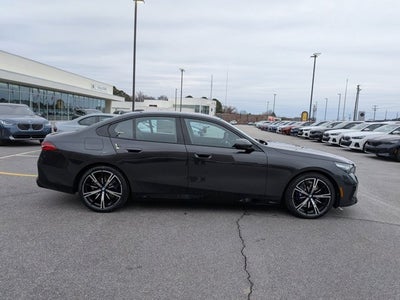 2026 BMW 5 Series 530i