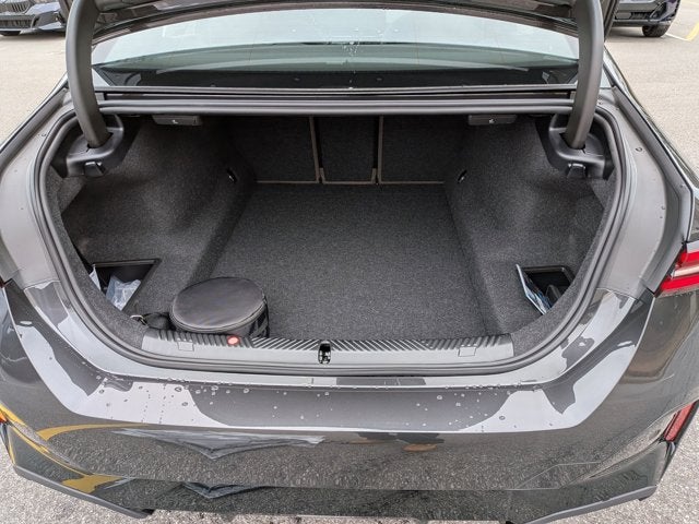 2026 BMW 5 Series 530i