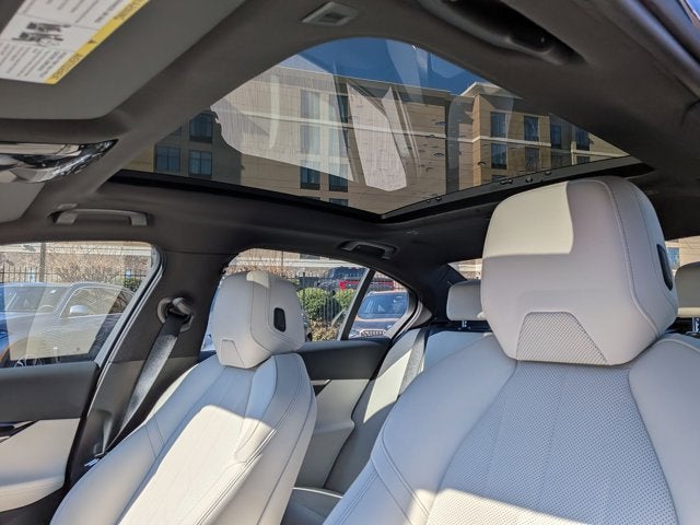 2026 BMW 5 Series 530i