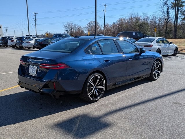 2026 BMW 5 Series 530i