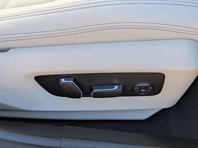 2026 BMW 5 Series 530i