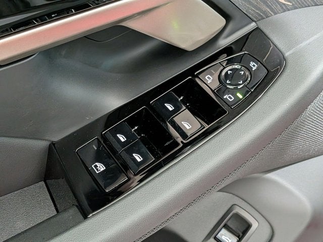 2026 BMW 5 Series 530i