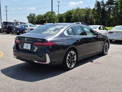 2024 BMW 5 Series 530i
