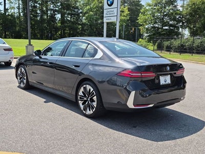 2024 BMW 5 Series 530i
