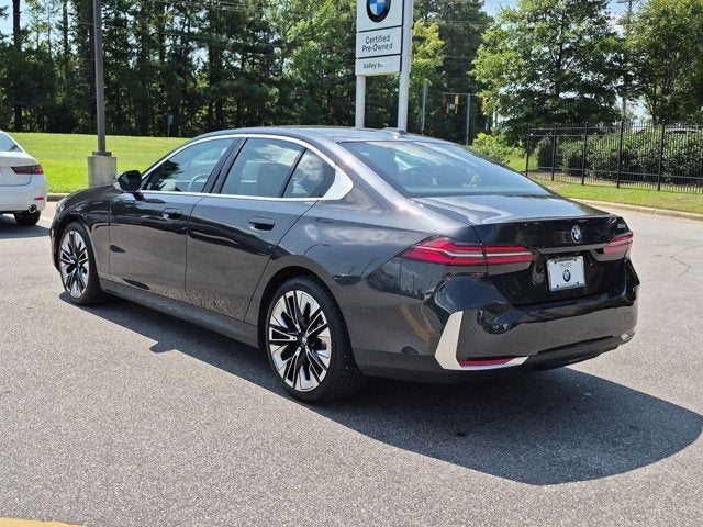 2024 BMW 5 Series 530i