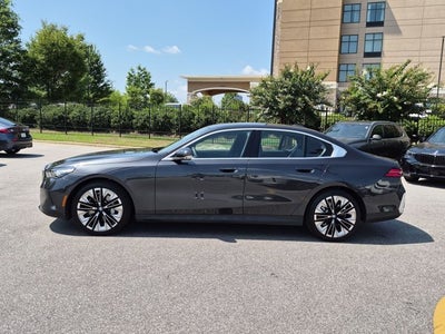 2024 BMW 5 Series 530i