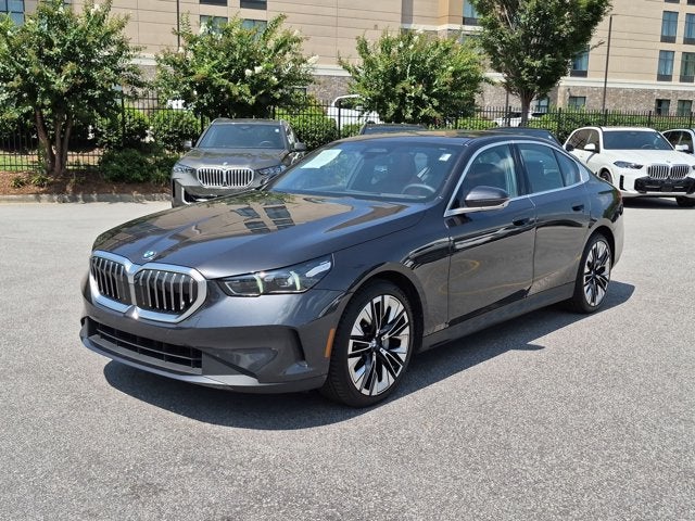 2024 BMW 5 Series 530i