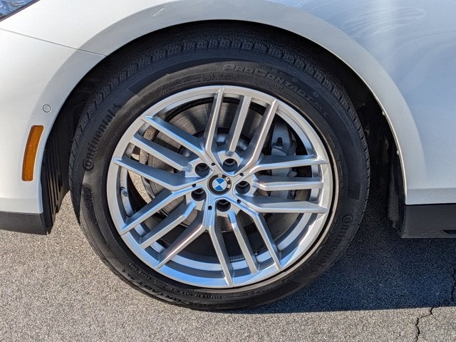 2025 BMW 5 Series 530i