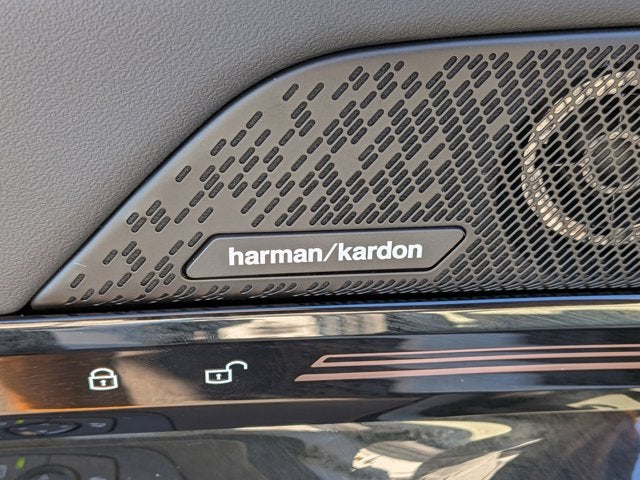 2025 BMW 5 Series 530i