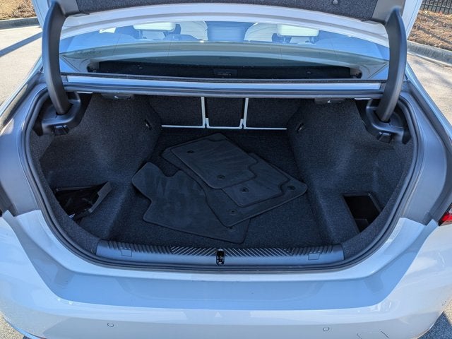 2025 BMW 5 Series 530i