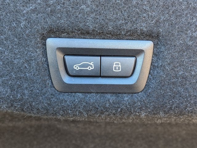 2025 BMW 5 Series 530i