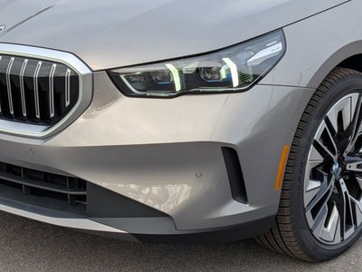 2026 BMW 5 Series 530i