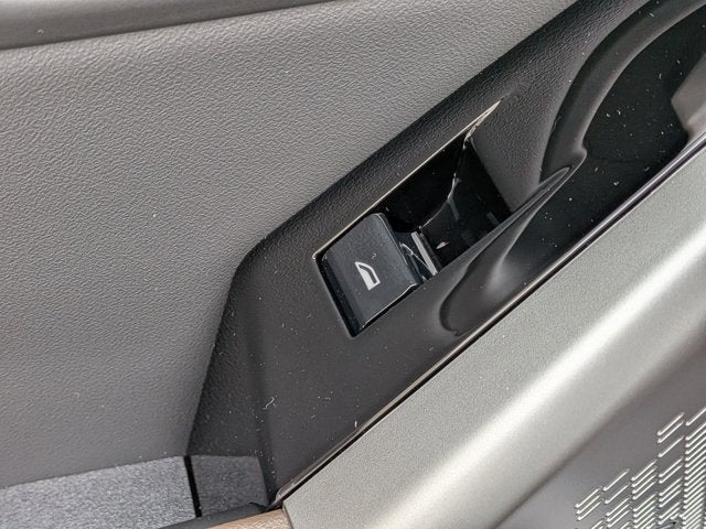 2026 BMW 5 Series 530i