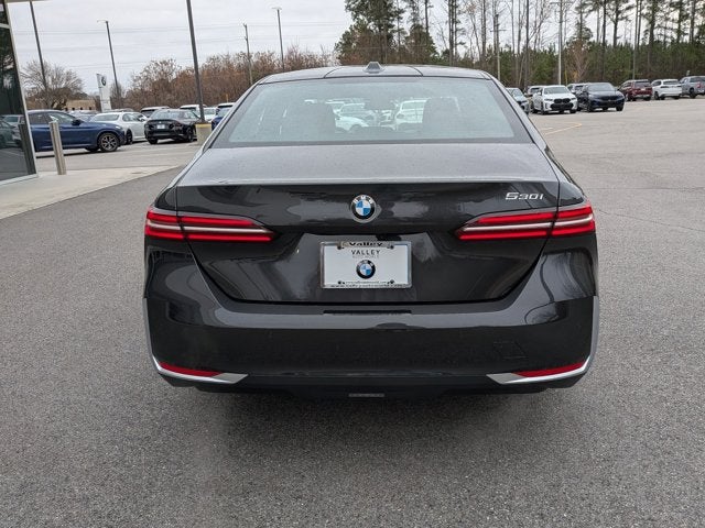 2026 BMW 5 Series 530i