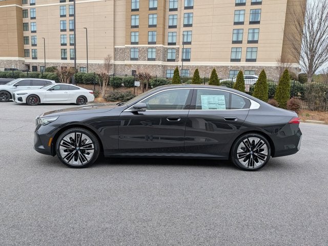 2026 BMW 5 Series 530i