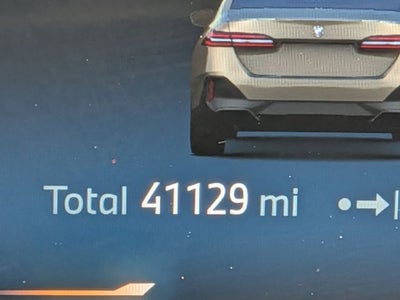 2024 BMW 5 Series 530i