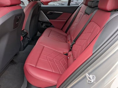 2024 BMW 5 Series 530i