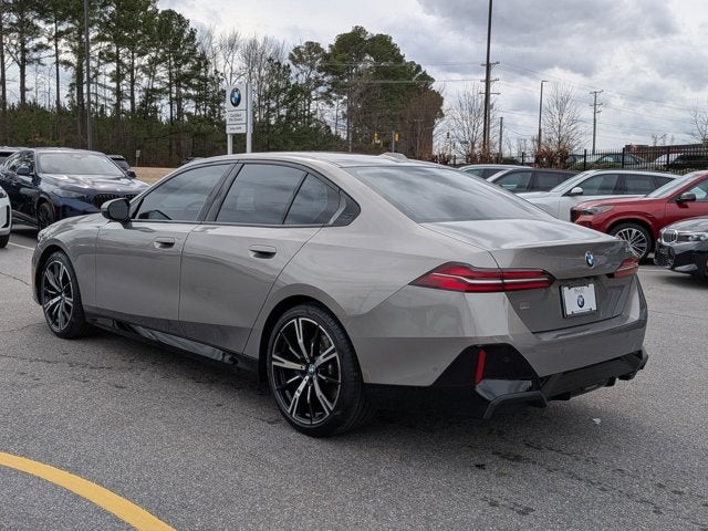 2024 BMW 5 Series 530i