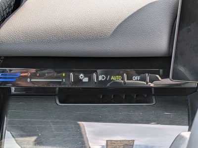 2025 BMW 5 Series 530i