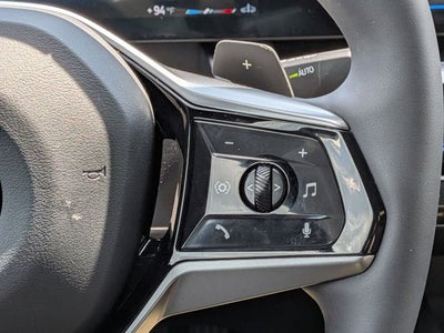 2025 BMW 5 Series 530i