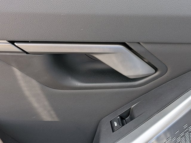 2025 BMW 5 Series 530i