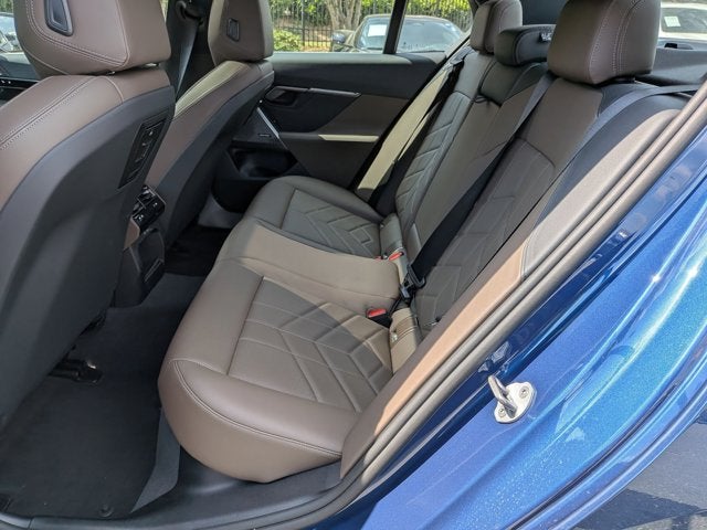 2025 BMW 5 Series 530i