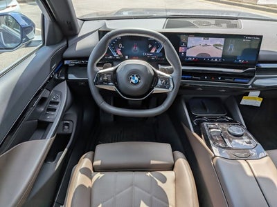 2025 BMW 5 Series 530i